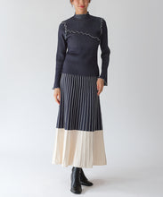 Load image into Gallery viewer, Bicolor knit skirt