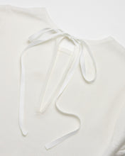 画像をギャラリービューアに読み込む, バックリボンペプラムニット