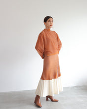 Load image into Gallery viewer, Bicolor knit skirt