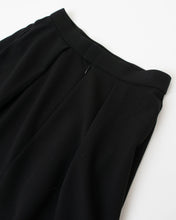 画像をギャラリービューアに読み込む, タックフレアスカート