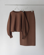 Load image into Gallery viewer, カーブスリーブニットセットアップ ブラウン