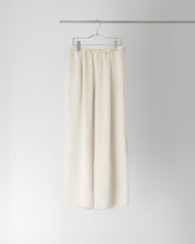 Load image into Gallery viewer, Satin Relax Pants
