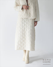 Load image into Gallery viewer, Dot jacquard skirt
