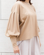Load image into Gallery viewer, バルーンスリーブトップス.
